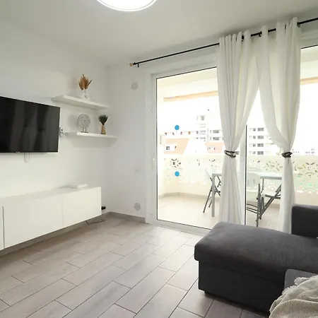 Americas Holidays * Playa de las Américas